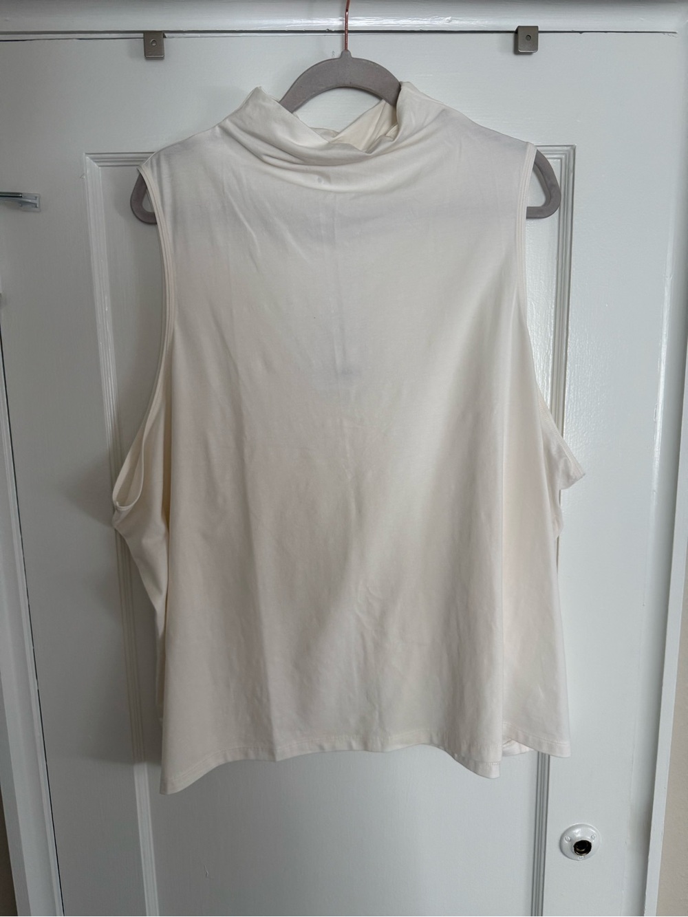 Athleta Sleeveless Mock Neck Tank in Creamy White